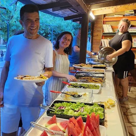 Pensionat Simurg Evleri Olympos Kumluca